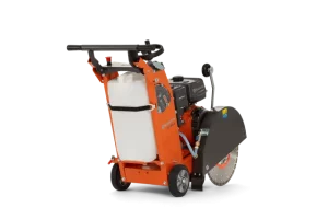 Scie de sol, scie à enrobé en location chez Valroc SA dans la Broye